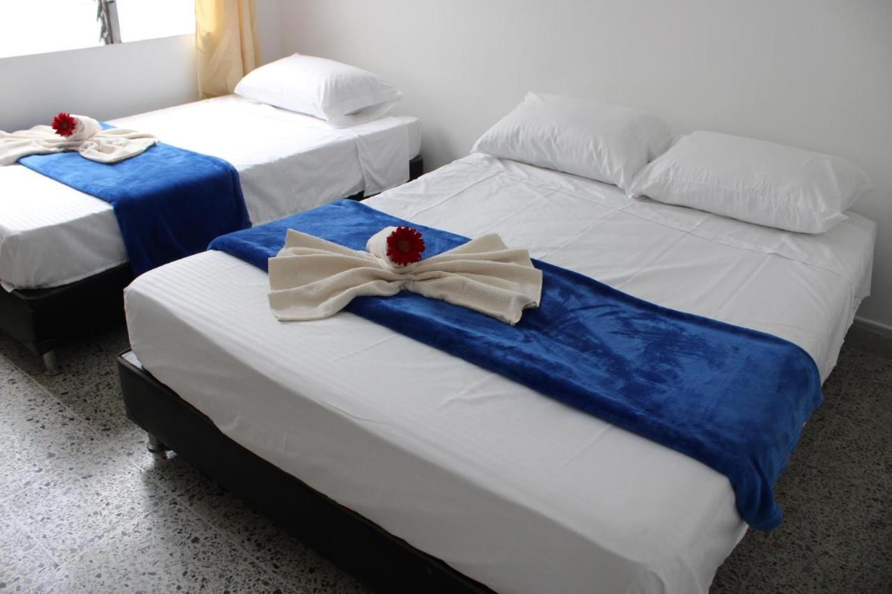 Absolute Hotel & Hostel Boutique Medellín Esterno foto